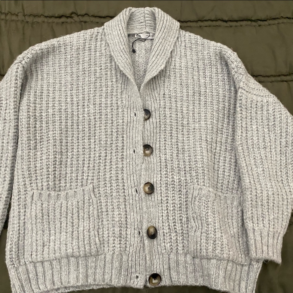 ZARA Cardigan